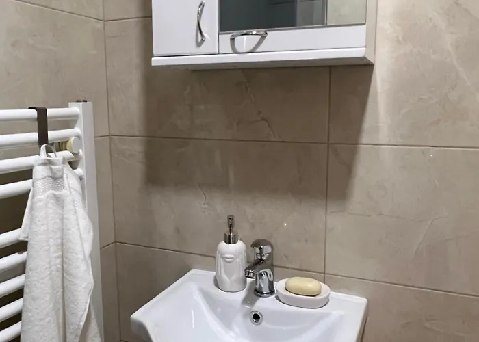 Dragoljski Konaci Lägenhet